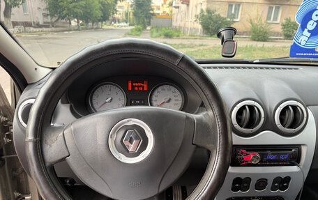 Renault Logan I, 2010 год, 570 000 рублей, 5 фотография