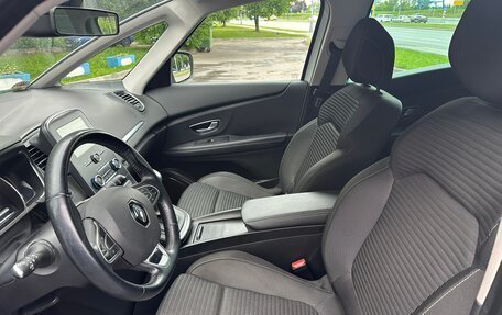 Renault Scenic IV, 2018 год, 1 420 000 рублей, 15 фотография