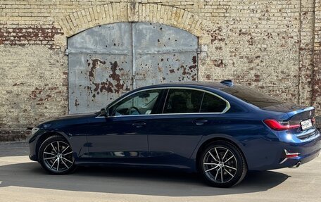 BMW 3 серия, 2019 год, 3 698 000 рублей, 2 фотография