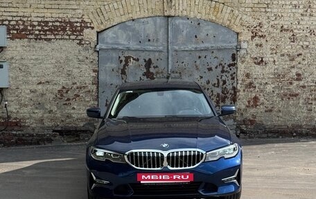 BMW 3 серия, 2019 год, 3 698 000 рублей, 3 фотография