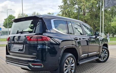 Toyota Land Cruiser, 2026 год, 15 800 000 рублей, 7 фотография