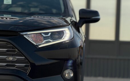 Toyota RAV4, 2022 год, 3 100 000 рублей, 8 фотография