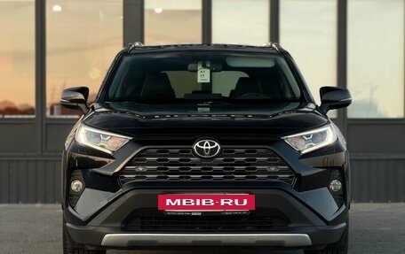 Toyota RAV4, 2022 год, 3 100 000 рублей, 5 фотография