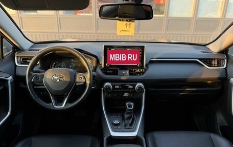 Toyota RAV4, 2022 год, 3 100 000 рублей, 14 фотография