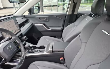 Toyota RAV4, 2026 год, 4 330 000 рублей, 14 фотография