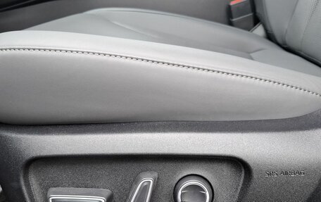 Toyota RAV4, 2026 год, 4 330 000 рублей, 12 фотография