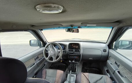 Nissan Navara (Frontier), 2003 год, 1 200 000 рублей, 19 фотография