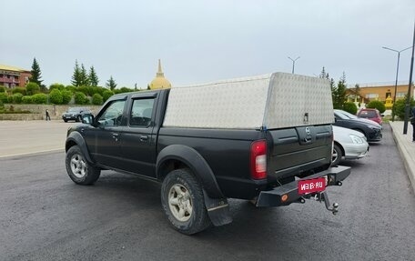 Nissan Navara (Frontier), 2003 год, 1 200 000 рублей, 13 фотография