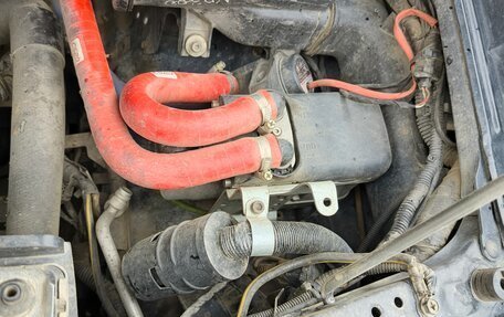 Nissan Navara (Frontier), 2003 год, 1 200 000 рублей, 31 фотография