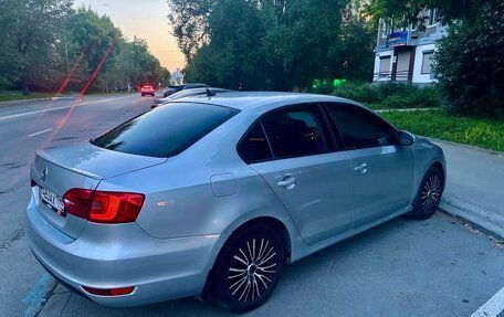 Volkswagen Jetta VI, 2012 год, 650 000 рублей, 5 фотография