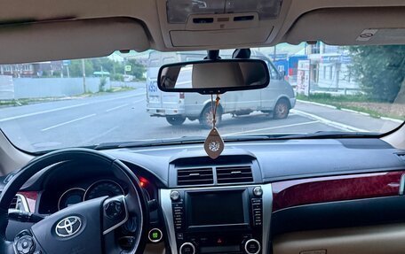 Toyota Camry, 2012 год, 1 800 000 рублей, 12 фотография