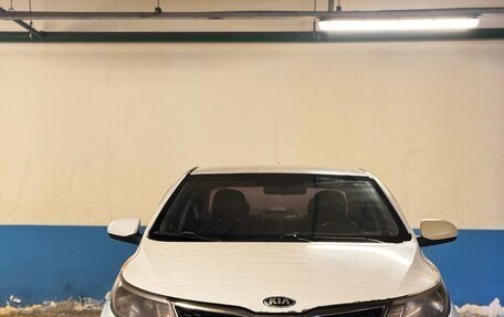 KIA Rio III рестайлинг, 2016 год, 370 000 рублей, 1 фотография