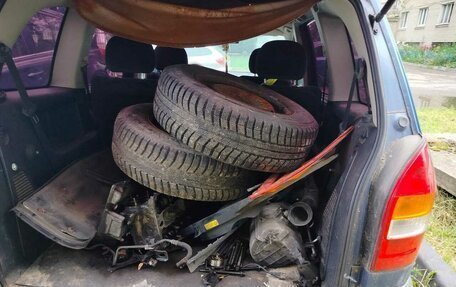 Opel Zafira A рестайлинг, 2002 год, 185 000 рублей, 6 фотография