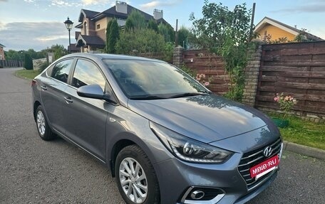 Hyundai Solaris II рестайлинг, 2018 год, 1 500 000 рублей, 3 фотография