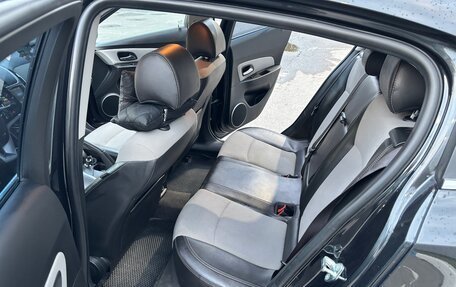Chevrolet Cruze II, 2014 год, 890 000 рублей, 14 фотография