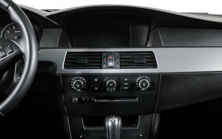 BMW 5 серия, 2004 год, 788 000 рублей, 14 фотография
