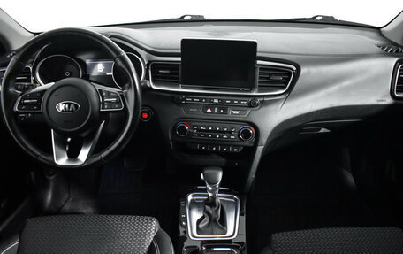 KIA cee'd III, 2019 год, 1 785 000 рублей, 15 фотография