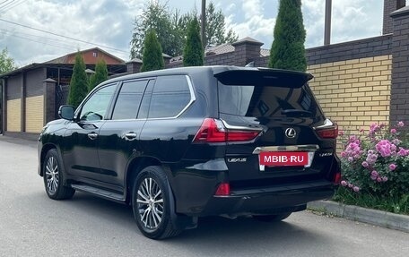 Lexus LX III, 2017 год, 8 200 000 рублей, 4 фотография