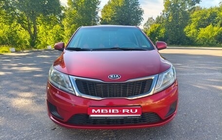 KIA Rio III рестайлинг, 2013 год, 740 000 рублей, 3 фотография
