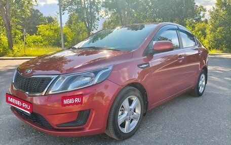KIA Rio III рестайлинг, 2013 год, 740 000 рублей, 2 фотография