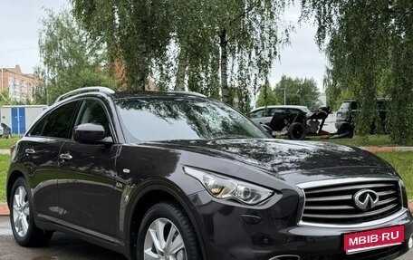 Infiniti QX70, 2016 год, 2 450 000 рублей, 1 фотография