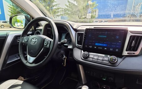 Toyota RAV4, 2016 год, 1 870 000 рублей, 7 фотография
