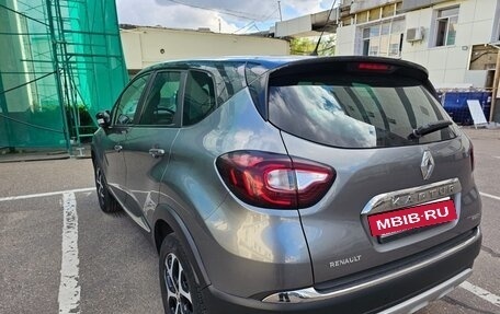 Renault Kaptur I рестайлинг, 2018 год, 1 300 000 рублей, 3 фотография
