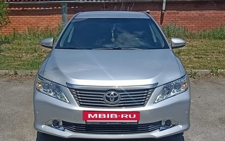 Toyota Camry, 2013 год, 1 500 000 рублей, 4 фотография