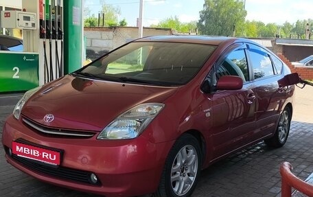 Toyota Prius, 2008 год, 600 000 рублей, 2 фотография