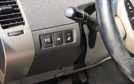 Toyota Prius, 2008 год, 600 000 рублей, 11 фотография
