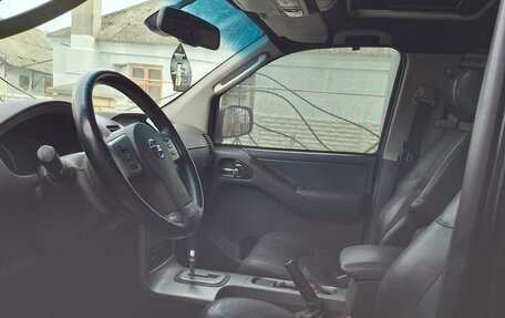 Nissan Pathfinder, 2006 год, 1 290 000 рублей, 14 фотография