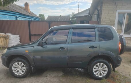 Chevrolet Niva I рестайлинг, 2009 год, 530 000 рублей, 5 фотография