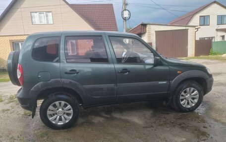 Chevrolet Niva I рестайлинг, 2009 год, 530 000 рублей, 4 фотография