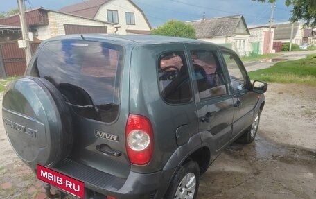 Chevrolet Niva I рестайлинг, 2009 год, 530 000 рублей, 7 фотография
