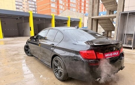 BMW 5 серия, 2010 год, 1 500 000 рублей, 11 фотография