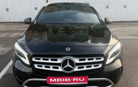 Mercedes-Benz GLA, 2018 год, 2 550 000 рублей, 3 фотография