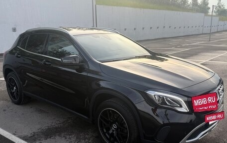Mercedes-Benz GLA, 2018 год, 2 550 000 рублей, 2 фотография