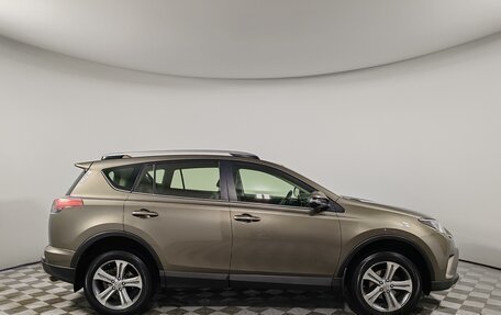 Toyota RAV4, 2016 год, 2 335 000 рублей, 4 фотография
