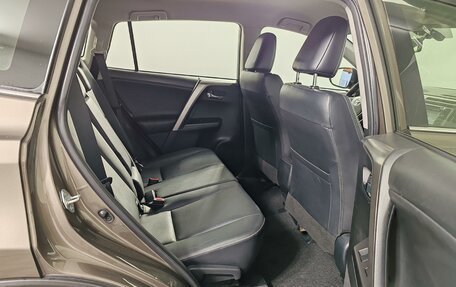 Toyota RAV4, 2016 год, 2 335 000 рублей, 19 фотография
