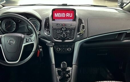 Opel Zafira C рестайлинг, 2014 год, 995 000 рублей, 18 фотография