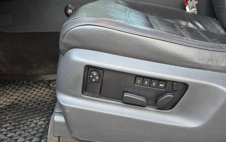 Volkswagen Touareg III, 2009 год, 1 200 000 рублей, 19 фотография