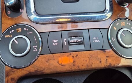 Volkswagen Touareg III, 2009 год, 1 200 000 рублей, 22 фотография