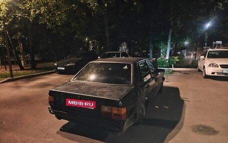 Audi 80, 1986 год, 99 000 рублей, 4 фотография