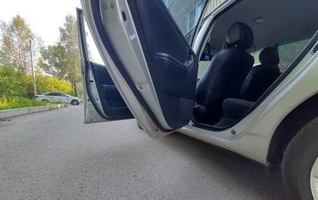Toyota Corolla, 2006 год, 555 000 рублей, 13 фотография