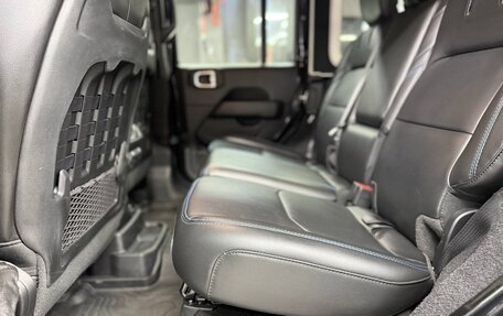 Jeep Wrangler, 2021 год, 6 000 000 рублей, 22 фотография