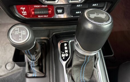 Jeep Wrangler, 2021 год, 6 000 000 рублей, 29 фотография