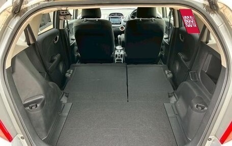 Honda Fit III, 2013 год, 650 000 рублей, 11 фотография