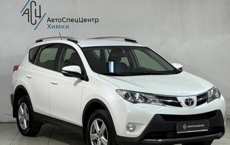 Toyota RAV4, 2014 год, 1 899 800 рублей, 15 фотография