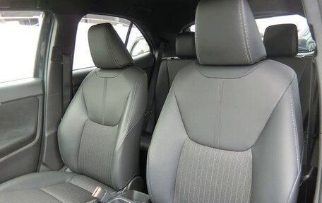 Toyota Yaris Cross, 2022 год, 1 368 000 рублей, 18 фотография