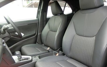 Toyota Yaris Cross, 2022 год, 1 368 000 рублей, 19 фотография